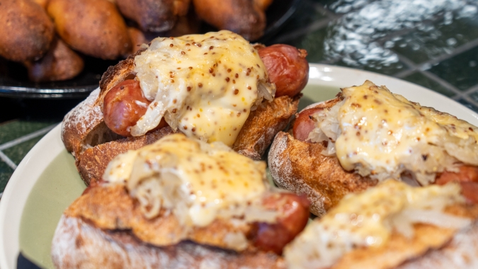 THE ROOTS 南州牧場の極太ソーセージ