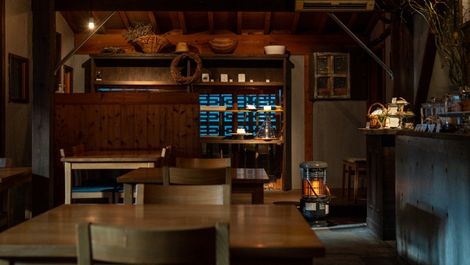 パッパライライ 内観