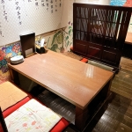 てんしん堂　テーブル席