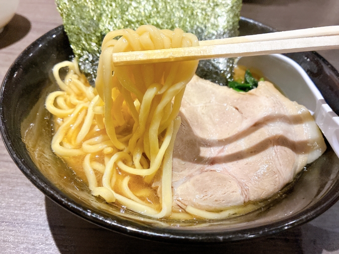 武乃家　中盛りラーメン
