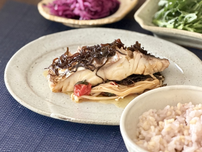 鯛の塩昆布蒸し