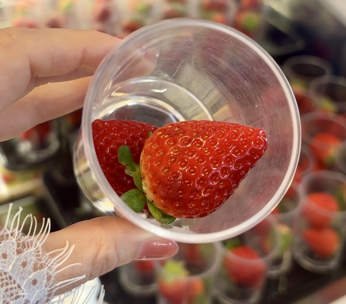 ブルシエール　いちご　ホテルマリノアリゾート福岡