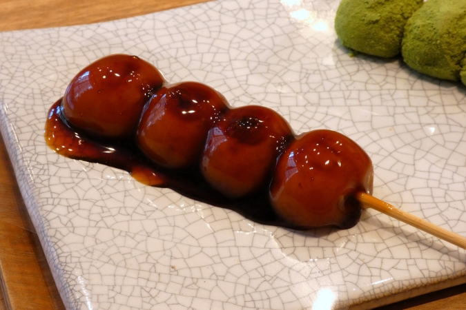 田頭茶舗＆ゆい庵 福岡赤坂店　みたらし団子