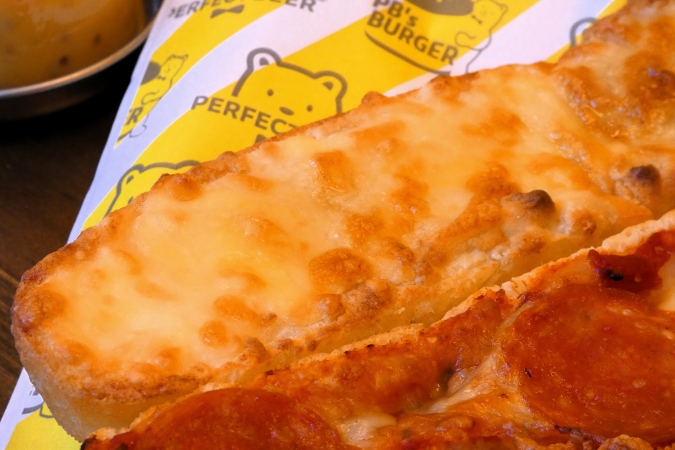 PERFECT BEER STAND 福岡　クアトロピザ