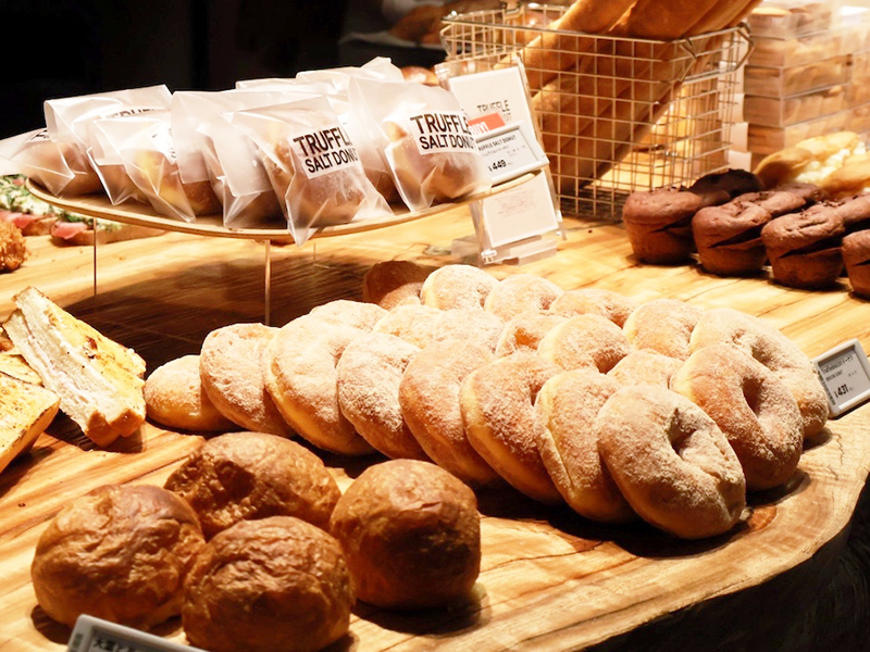 TRUFFLE mini博多駅店 パン