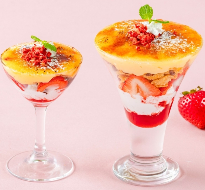 レストラン&カフェ Lagoon(ラグーン)苺のブリュレパフェ