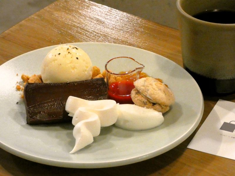 yolch ヨルチプレート　ブレンドコーヒー