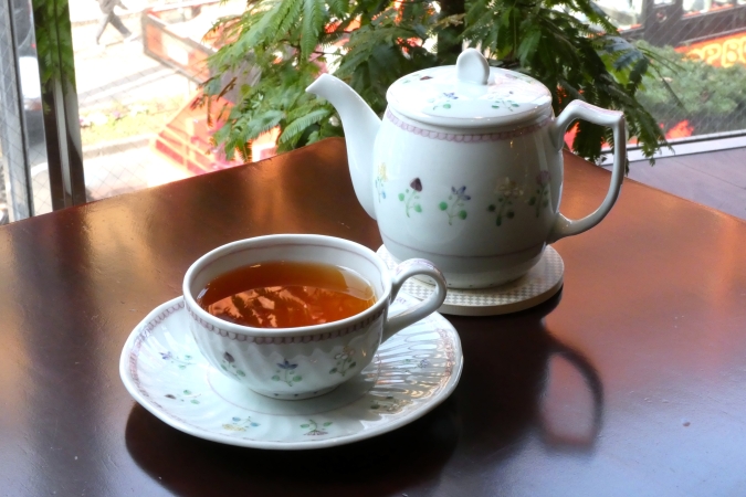 Sarah TEA TIME　紅茶　カメリアズティーハウス　ミカド