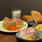 麦酒喫茶キチィ　土日祝限定キチスぺセット