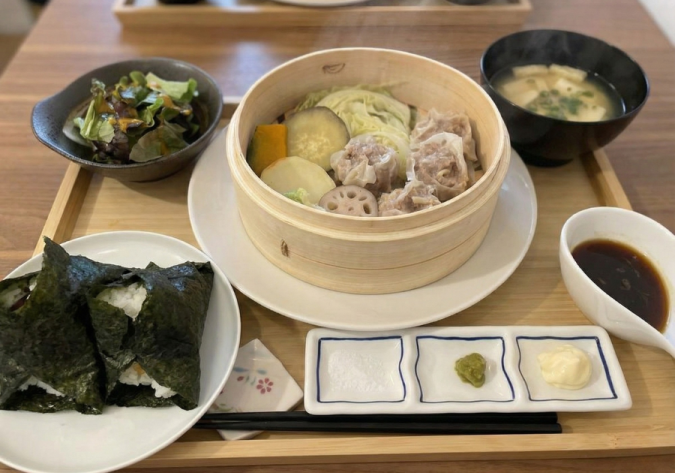 ナッツココ　料理