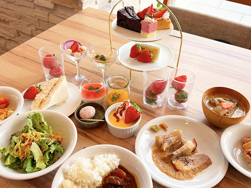 ホテルマリノアリゾート福岡　スイーツビュッフェ　いちご