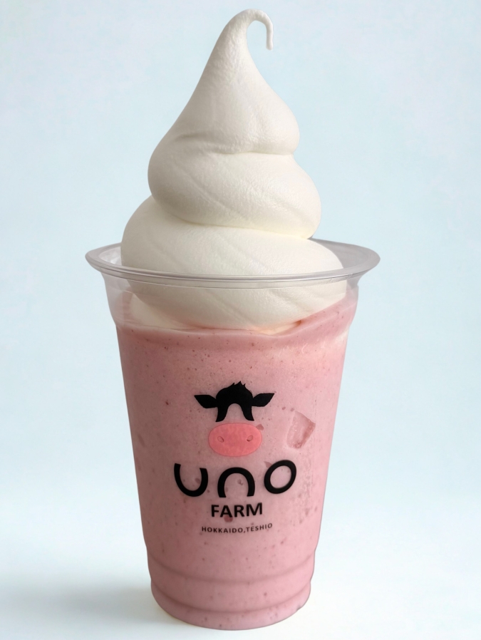博多阪急「春の北海道物産大会」/【宇野牧場】みるくいちごヨーグルトスムージーフロート