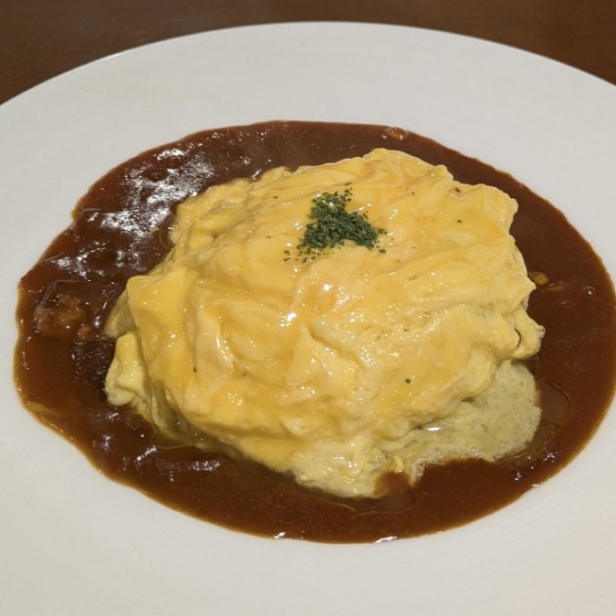 岩田屋本店 第43回 博多うまかもん市 〈タタミゼ〉糸島たまごのふわとろオムライス