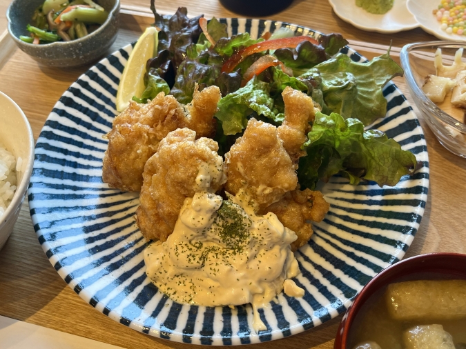 初雪 春吉店 hatsuyuki 初雪タルタルチキン南蛮定食