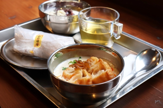 臺灣小吃『3號（サンハオ）』　スープ