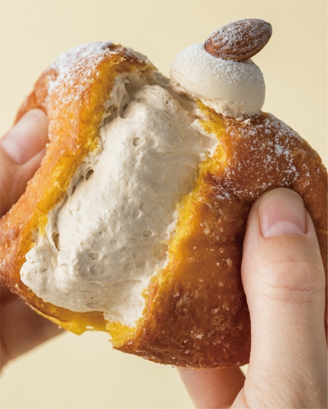 博多阪急　コーヒーと楽しむおやつ展　トリュフドーナツ