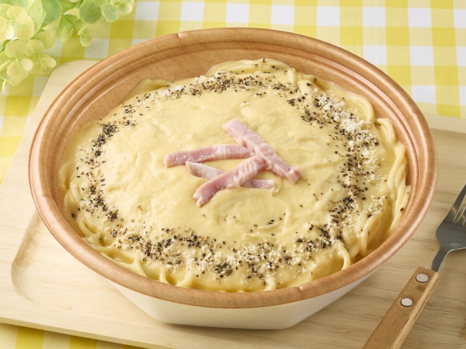 ミニストップ　大盛　たまごのコク！カルボナーラ　増量