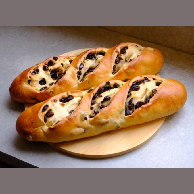 岩田屋本店 第43回 博多うまかもん市 〈ぶどうぱん専門店 ぶどぱん〉マシマシ