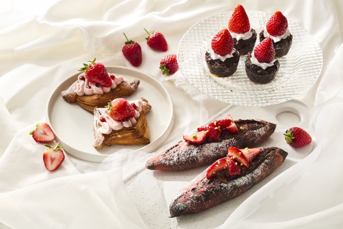 ブールアンジュ　いちごのパン