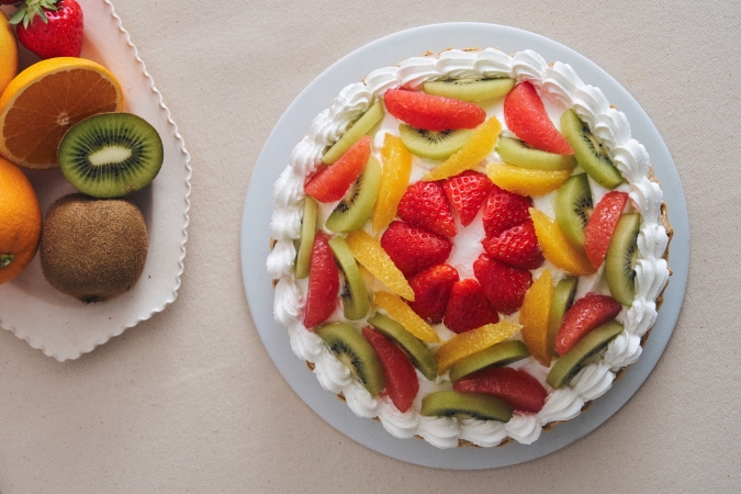 カフェ&ブックス ビブリオテーク ごろっと果実のフルーツケーキパイ