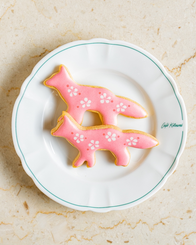 カフェキツネ　桜キツネサブレ