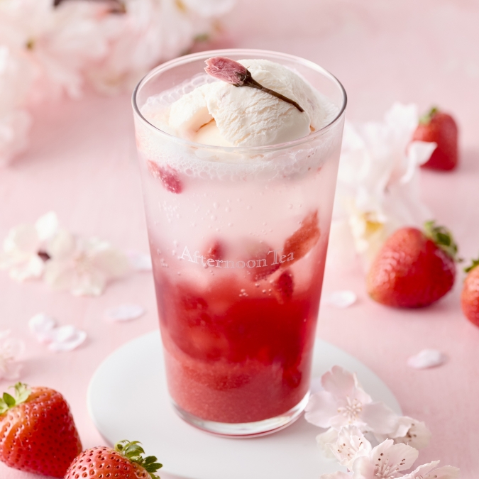アフタヌーンティー・ティールーム　さくらとストロベリーのティーソーダ