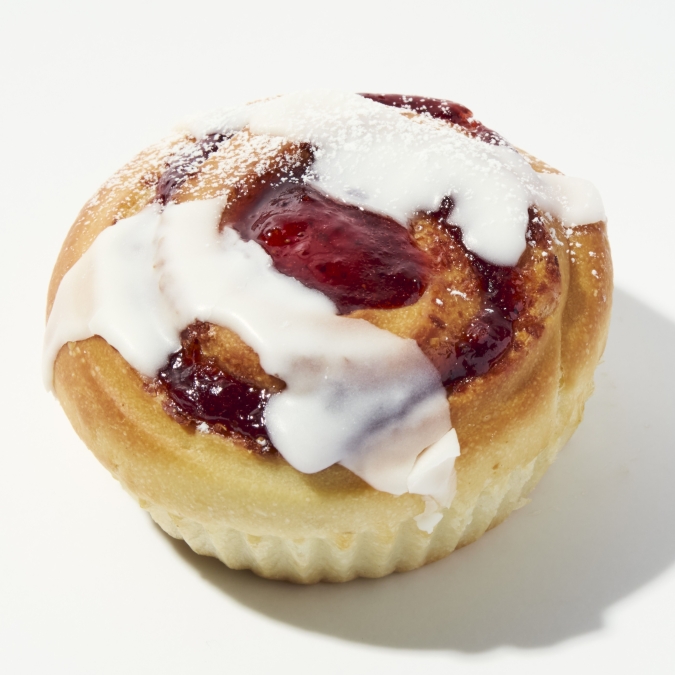 ブールアンジュ　いちごジャムロール