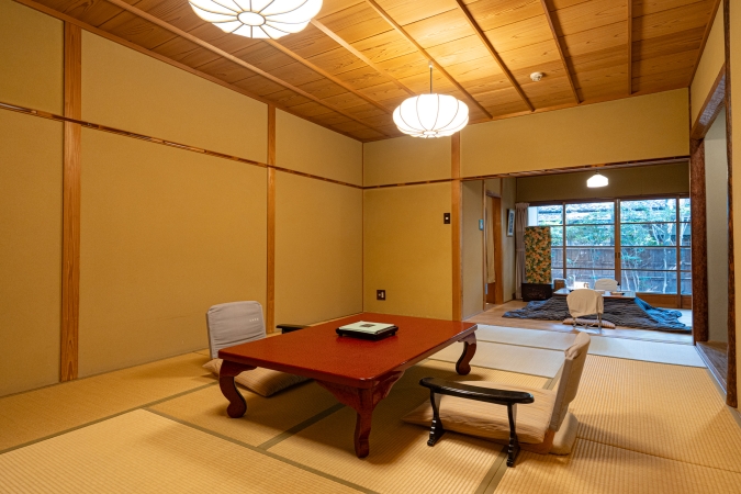 福岡　二日市温泉　大丸別荘　昭和亭　客室