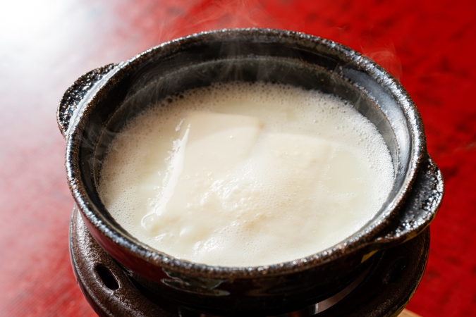 福岡　二日市温泉　大丸別荘　湯豆腐