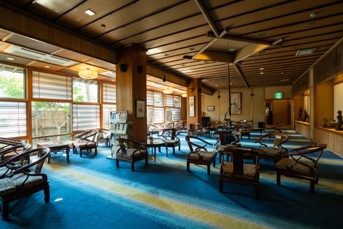 福岡　二日市温泉　大丸別荘　ラウンジ