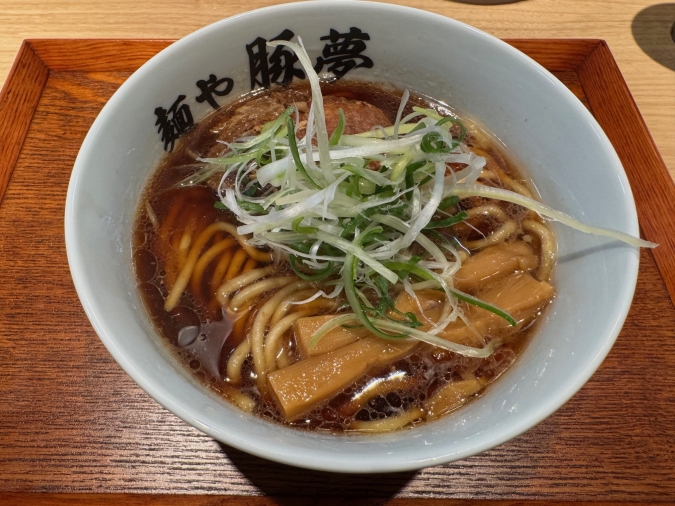 ラーメンスタジアムチャーシュードリームラーメン