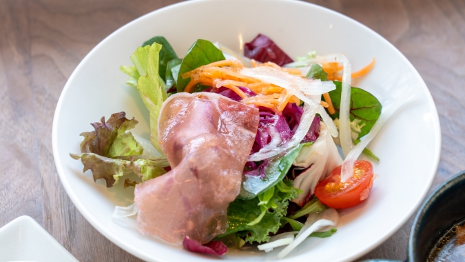 白金茶房 サラダ