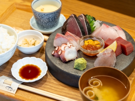 米と魚 こめさか おさしみ御膳