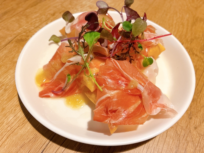 ビストロレグナ　チャーム