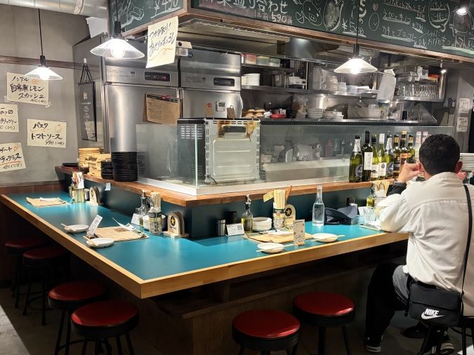 大衆イタリアンうめぼし 店内