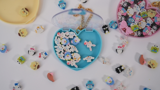 SANRIO CHARACTERS KAWAII TOWN　ミニ消しゴム詰め放題
