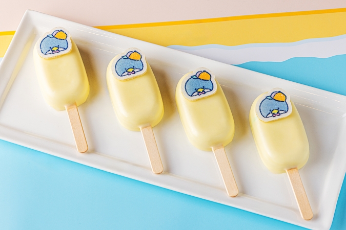 「Come travel with us~はぴだんぶいの福岡探検~」タキシードサムの自撮り棒