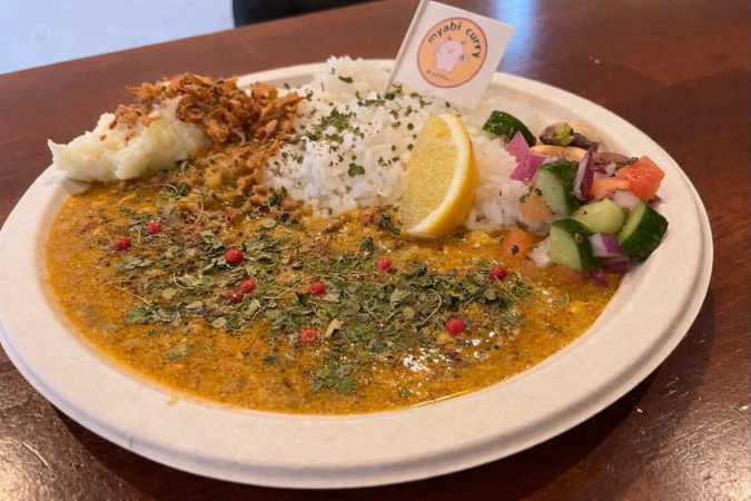 みゃびカレー 鯛だし豆乳スープカレー