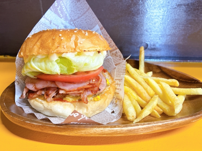 ラブディスバーガー　ベーコンチーズバーガー