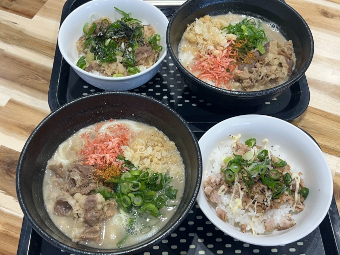 笑顔が見たいから うどん&丼セット