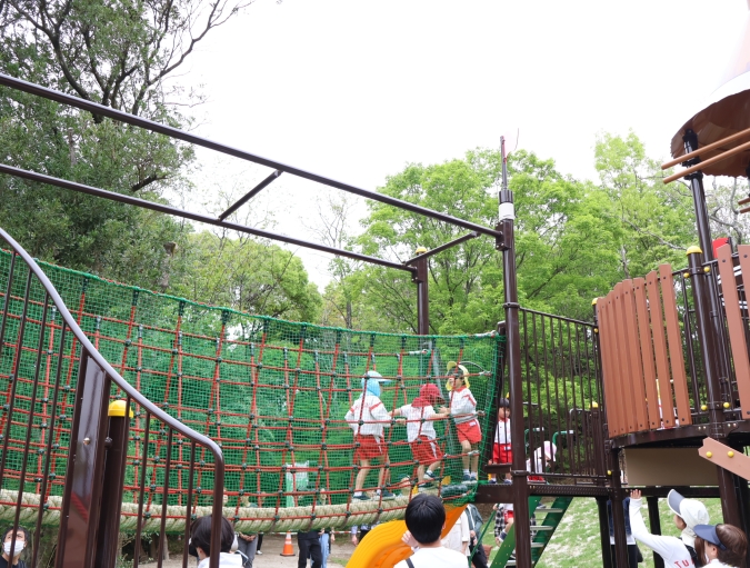 東平尾公園大谷広場　冒険のとりで