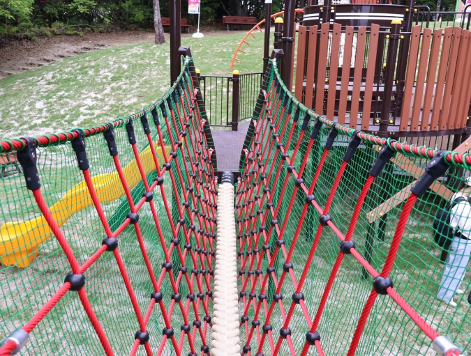 東平尾公園大谷広場　冒険のとりで