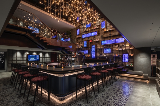 THE LIVELY 福岡博多　　THE LIVELY BAR