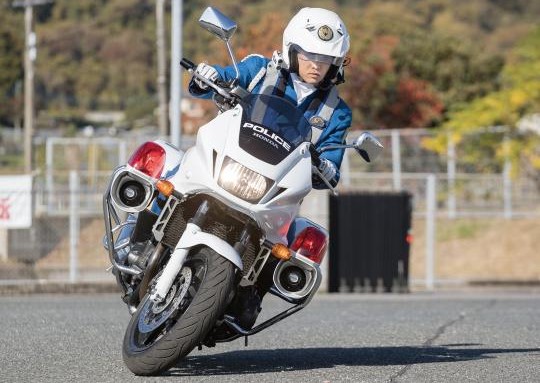 はたらくくるま in 鳥栖プレミアム・アウトレット 白バイ