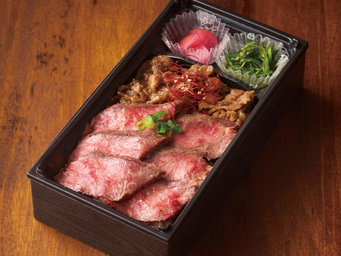 「米沢 琥珀堂」『米沢牛ステーキ＆焼肉弁当』