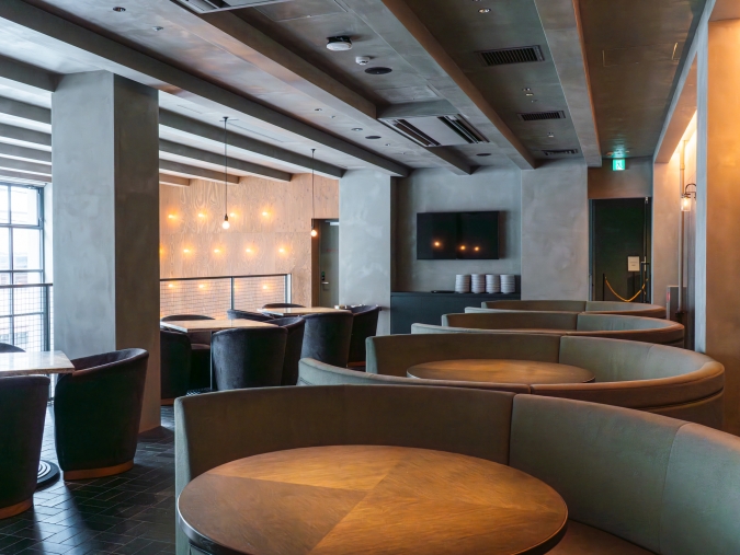 MORETHAN CAFE RESTAURANT LOUNGE 2階席