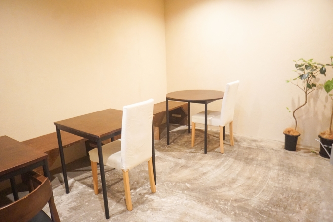 喫茶今日　奥の席
