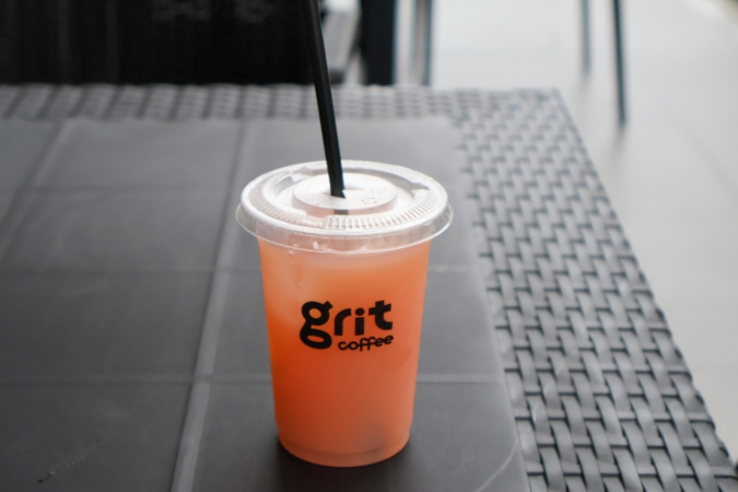 Chill Series & grit coffee　グァバジュース