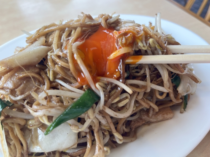 焼きそば屋 阿羅漢 本店 焼きそば蘭王のせ並盛
