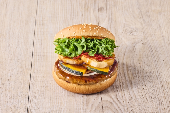 フレッシュネスバーガー／生七味香る 蓮根と南瓜の黒酢あんバーガー
